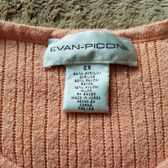 2 tops! Knit tank top and casual tee both Size 2X in great condition - Picture 6 of 12